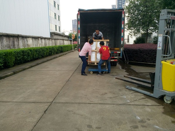250kg午夜最污视频APP用於襄陽電鍍廠汙水處理發貨圖