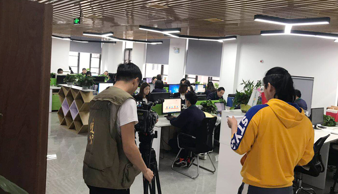 午夜一区二区三区拍攝