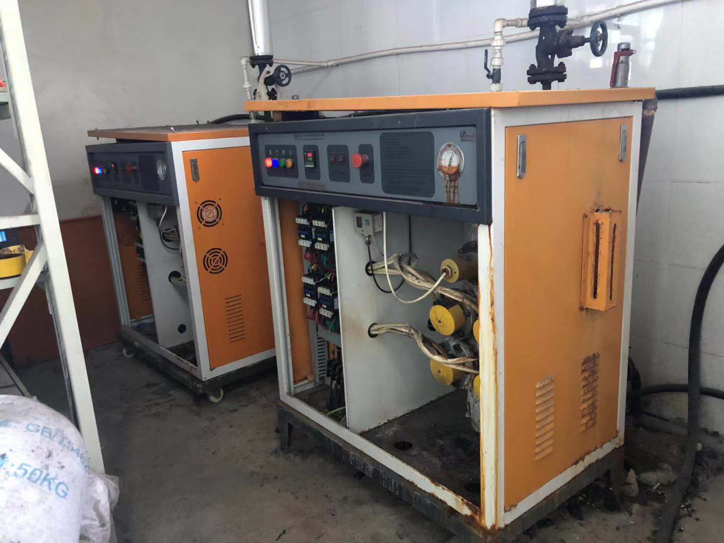 服裝廠使用午夜一区二区三区蒸汽發生器輔助生產