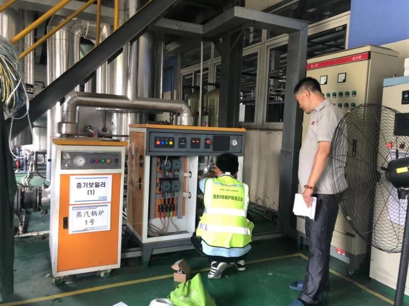 為什麽電子廠需要廣東空間加濕蒸汽發生器？幫助遠離靜電危害