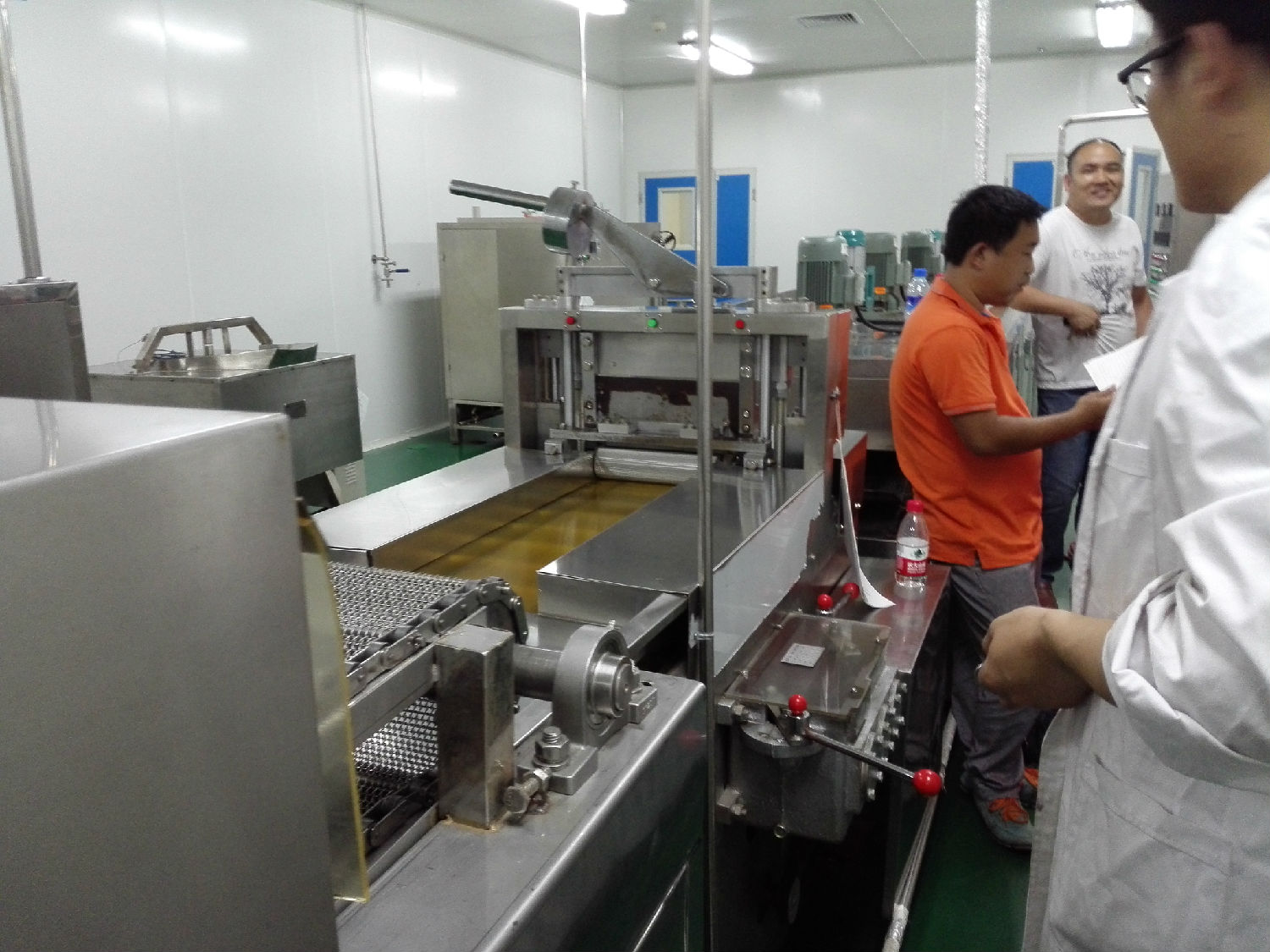 蒸汽潔淨，環保節能使用山東醫療製藥潔淨電蒸汽發生器