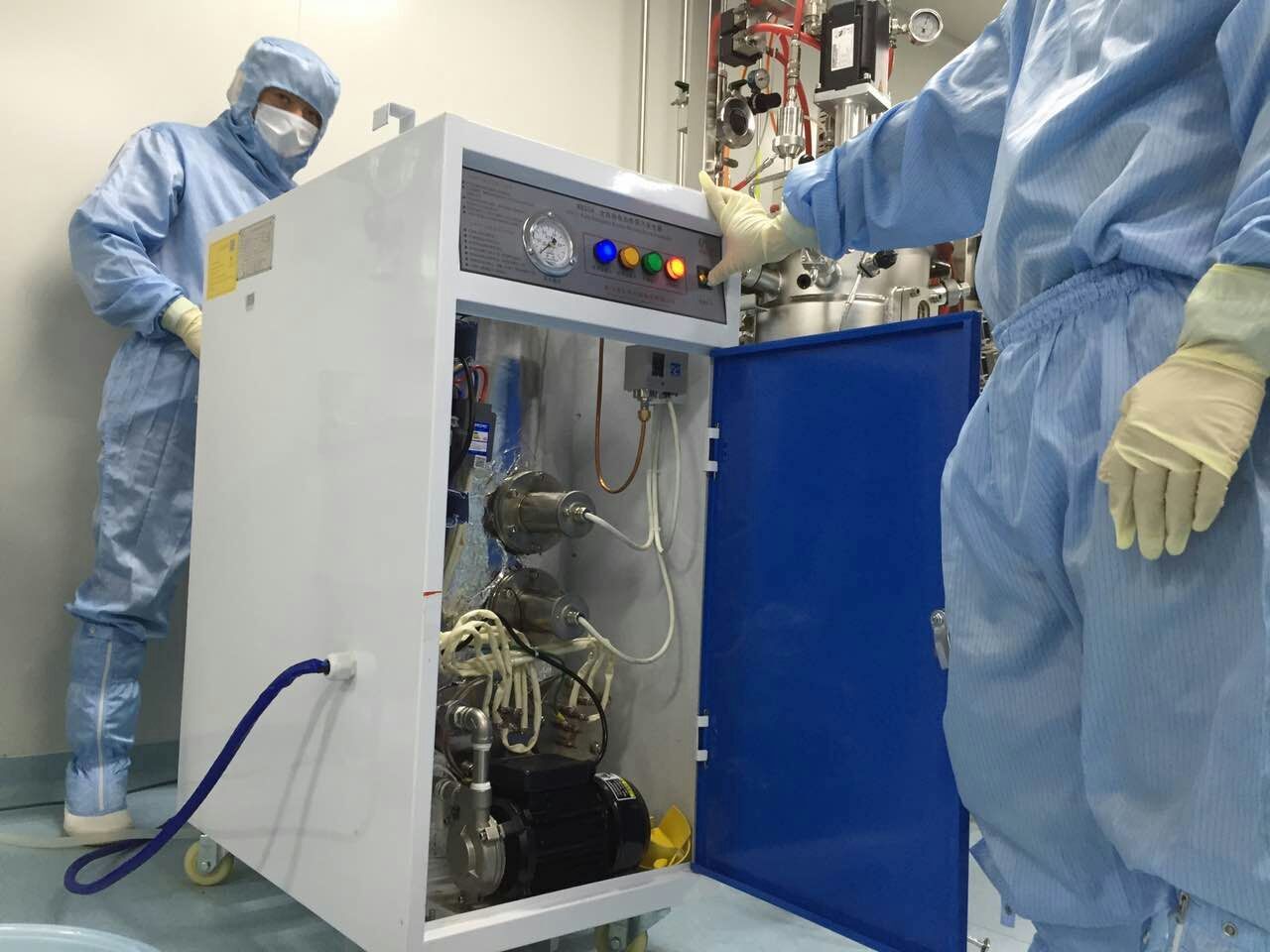 製藥機器2.jpg